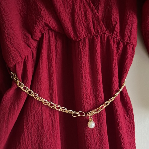 Tie Back Chain Belted Jumpsuit - Picture 3 of 6